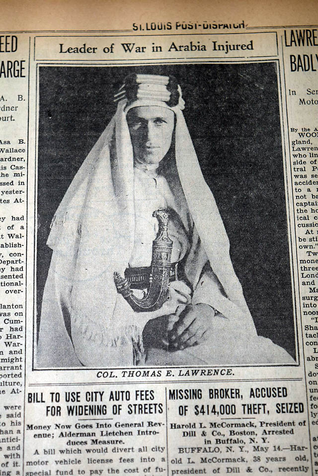 1935 Lawrence of Arabia motorcycle crash... near death...