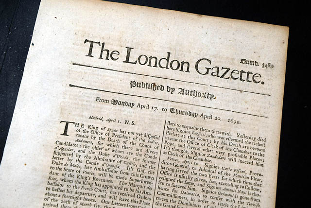 Genuine London Gazette newspaper from 1699...