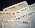 Five newspapers from 1810-1811, great condition... - Image 1