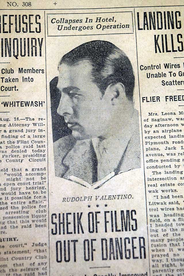 1926 Rudolph Valentino close to death...