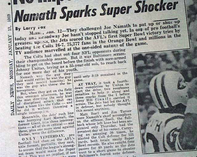 New York Jets quarterback Joe Namath (12) drops back to pass in Super Bowl  III, Jan. 12, 1969 in Miami, Fl. (AP Photo Stock Photo - Alamy