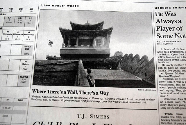 2005 Skateboarder jumps "Great Wall of China"...
